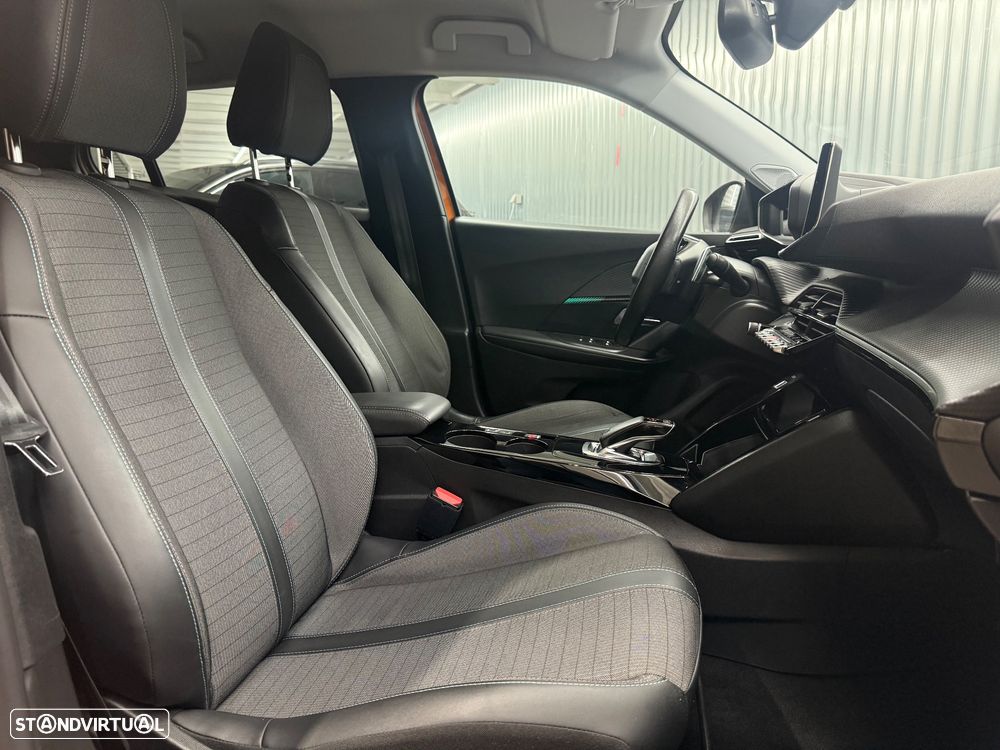 Peugeot 2008 1.5 BlueHDi Allure Pack EAT8 - 16