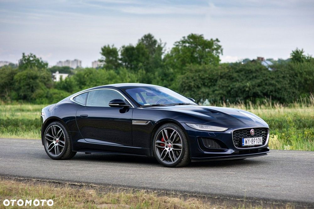Jaguar F-Type - 10