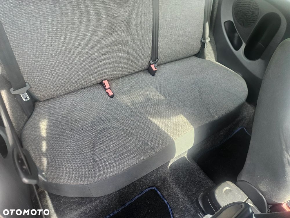 Nissan Micra 1.2 Visia - 12