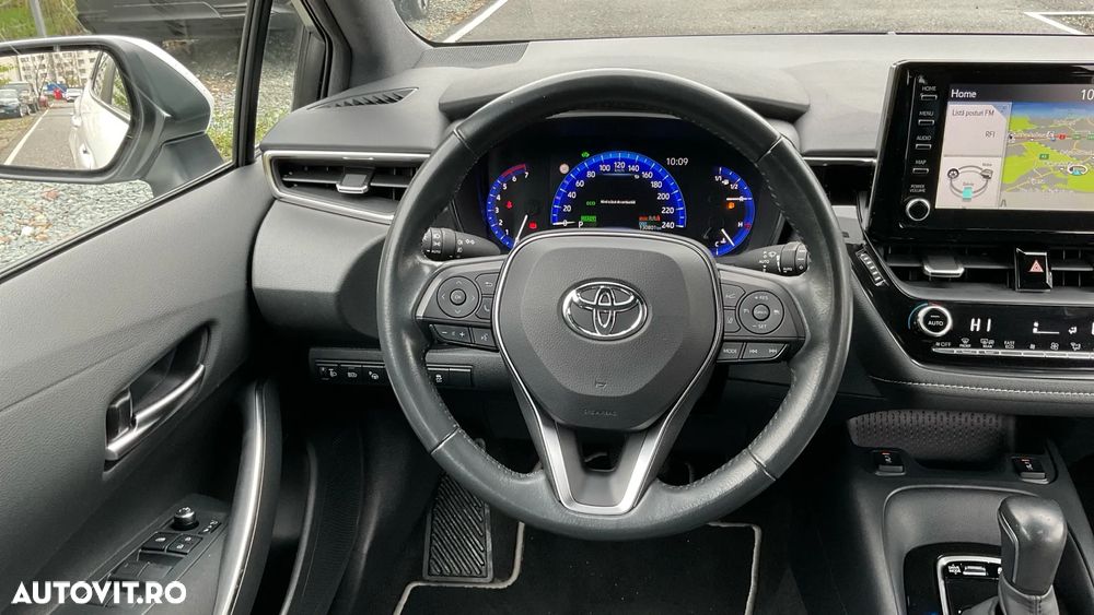 Toyota Corolla 1.8 HSD Dynamic - 16