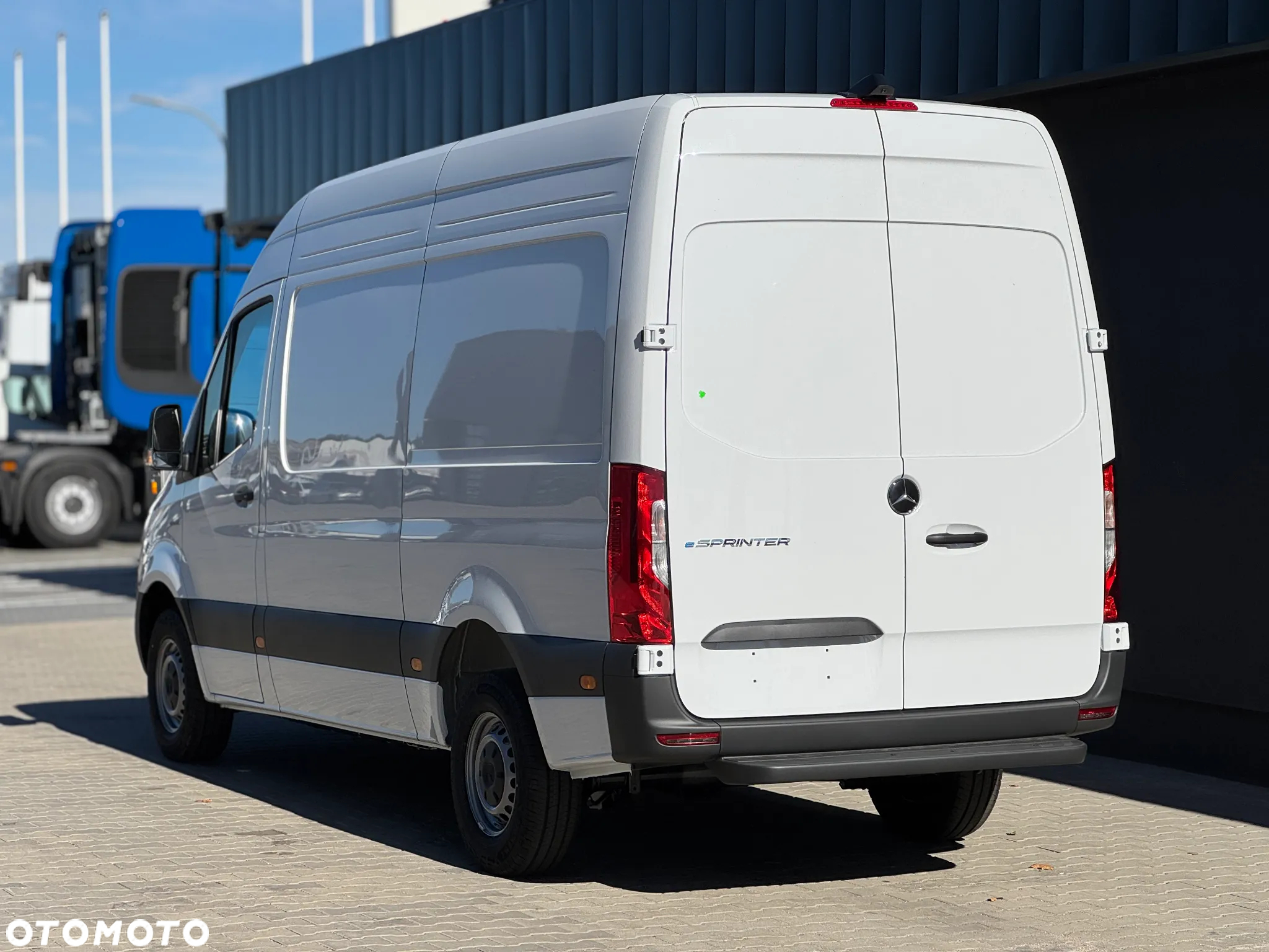 Mercedes-Benz eSprinter - 3