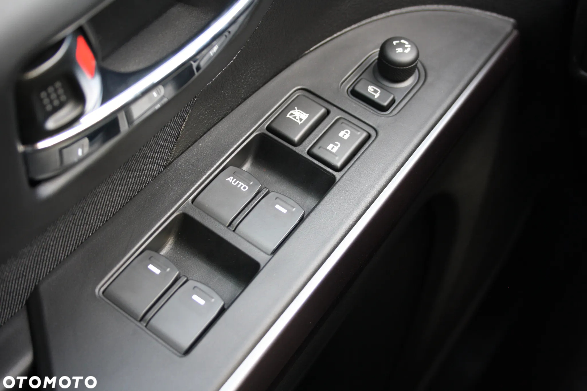 Suzuki SX4 S-Cross - 12
