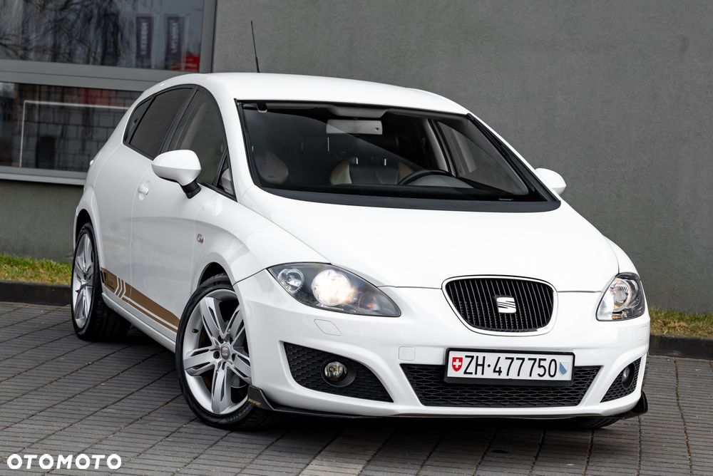 Seat Leon 2010 photo 4