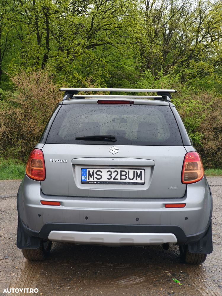 Suzuki SX4 - 4