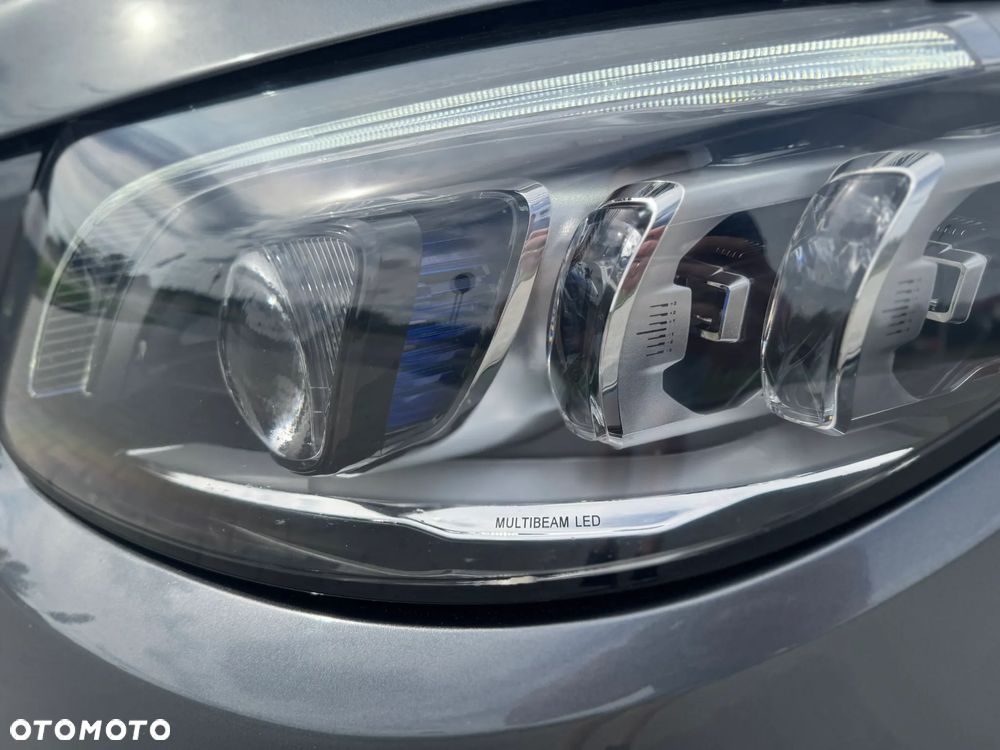 Mercedes-Benz Klasa C 220 d 4Matic T 9G-TRONIC AMG Line - 9