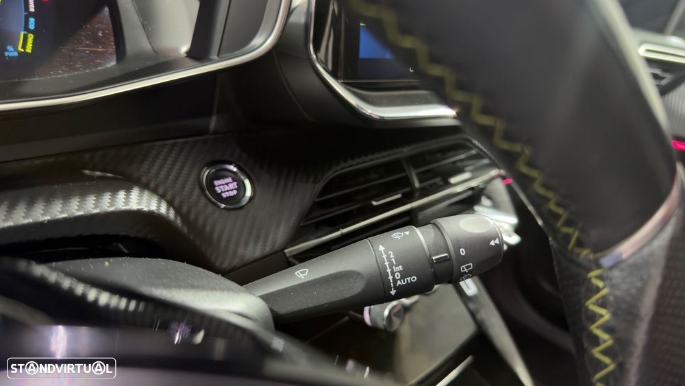 Peugeot e-2008 GT - 27