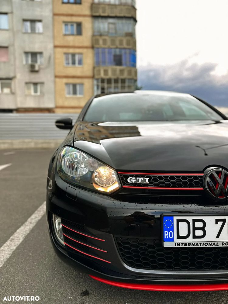 Volkswagen Golf 2.0 GTI DSG - 11
