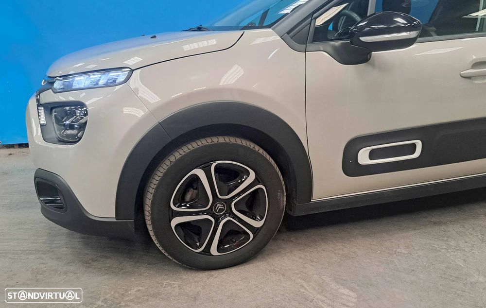 Citroën C3 1.2 PureTech Shine - 20