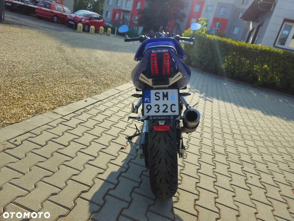 Suzuki SV - 6