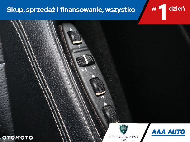 Mercedes-Benz Klasa E - 18