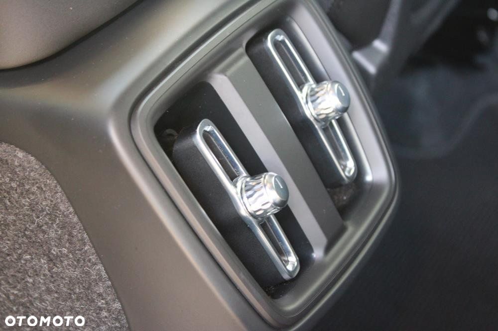 Volvo XC 40 - 10