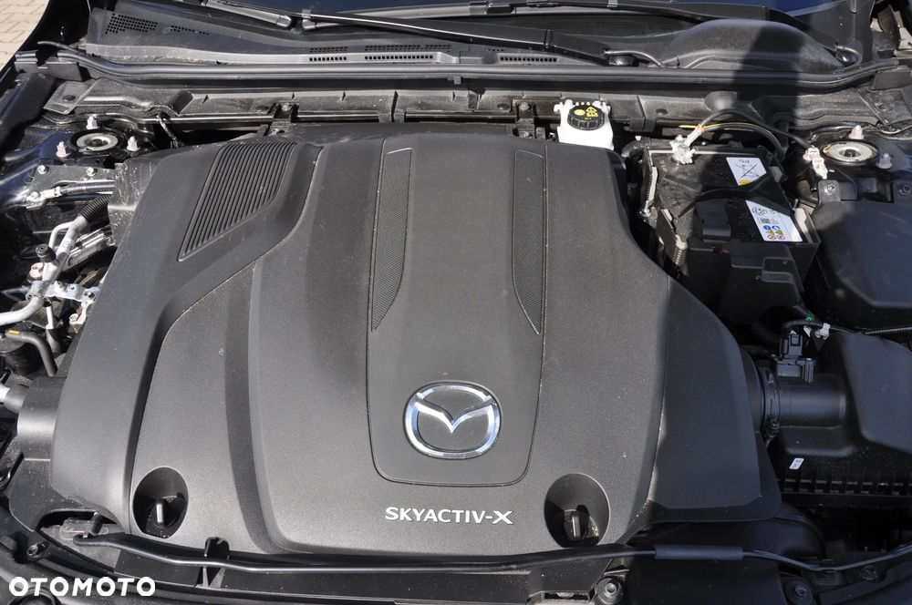 Mazda 3 e-SKYACTIV-X 186 M HYBRID HOMURA PLUS - 16