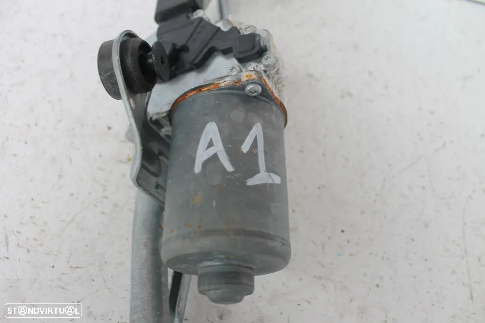 MOTOR LIMPA PARA-BRISAS AUDI A1 - 5