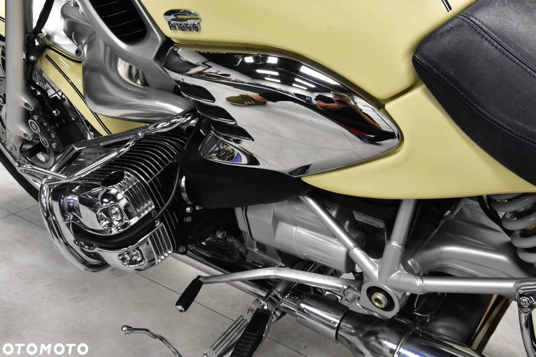 BMW R - 38