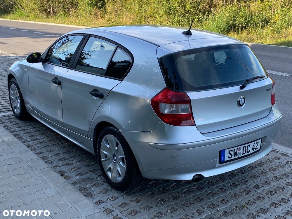 BMW Seria 1 116i - 3