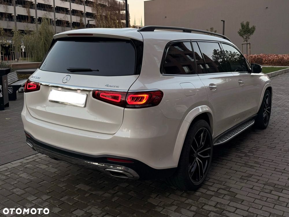 Mercedes-Benz Gls 2023 photo 2