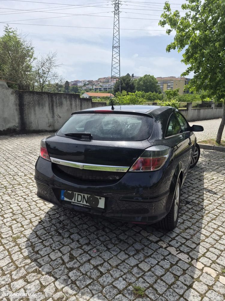Opel Astra GTC 1.7 CDTI - 11