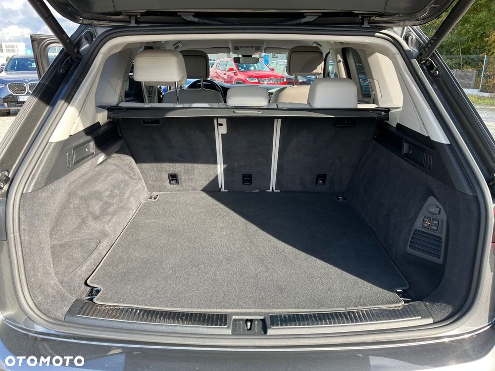 Volkswagen Touareg 3.0 V6 TDI SCR 4Mot Elegance - 18
