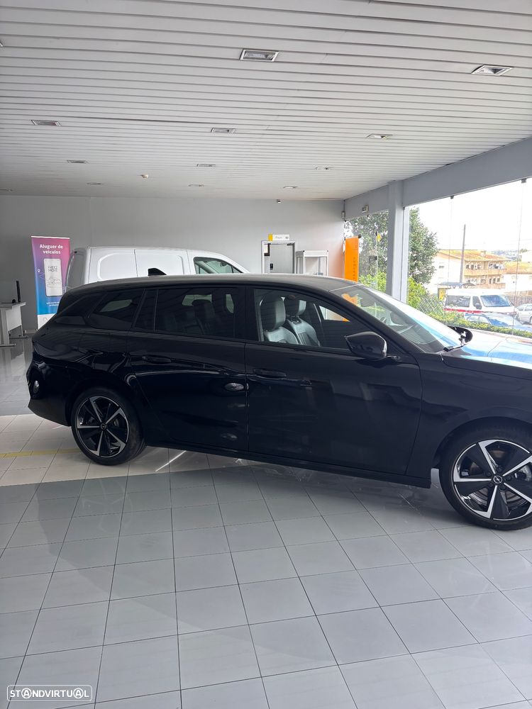 Opel Astra Sports Tourer - 7
