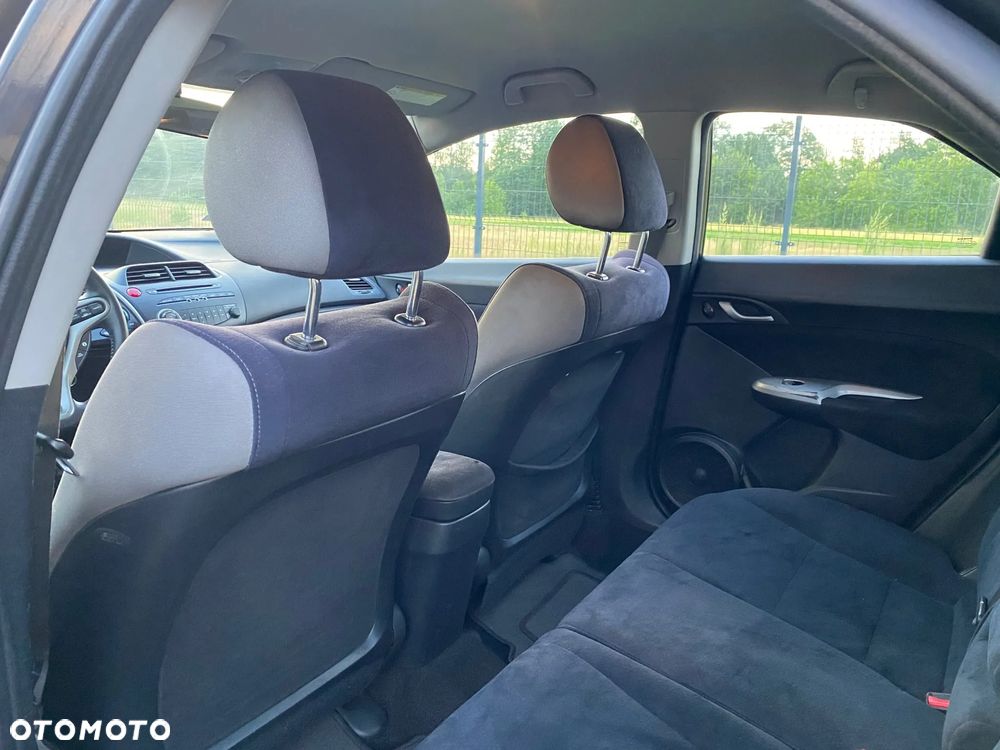 Honda Civic 1.8i-VTEC Comfort - 11