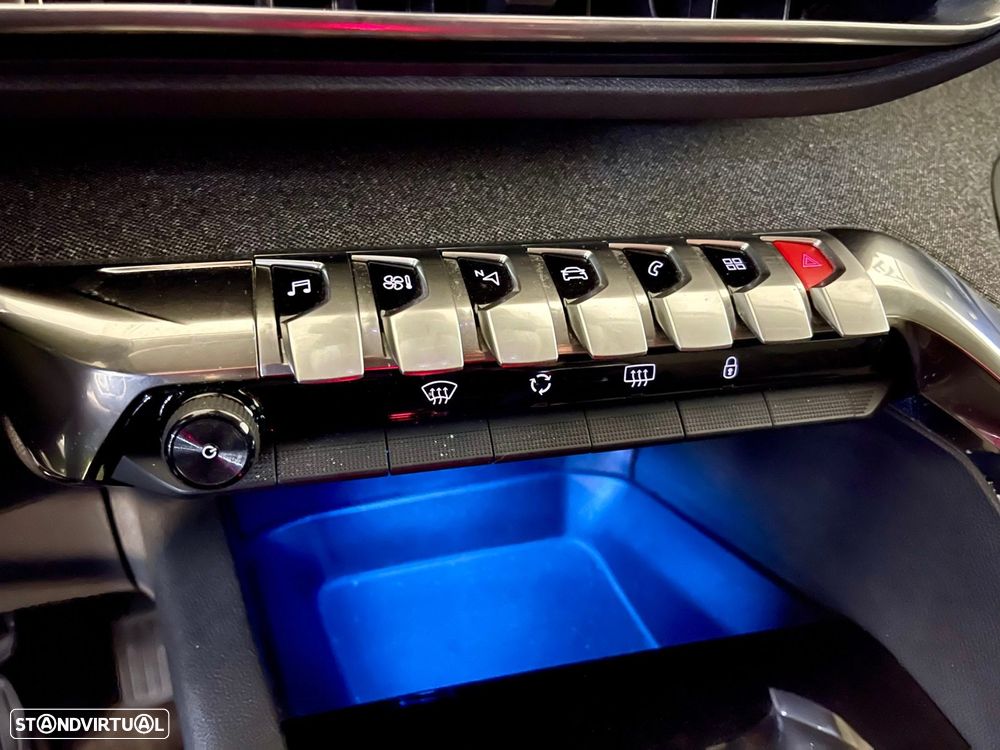 Peugeot 3008 1.5 BlueHDi Allure - 25