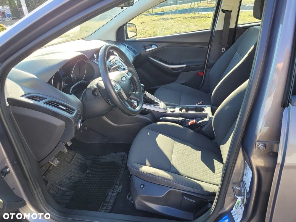 Ford Focus - 13