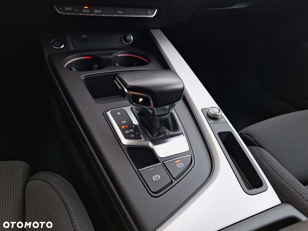 Audi A4 Avant 40 TFSI mHEV S tronic - 15