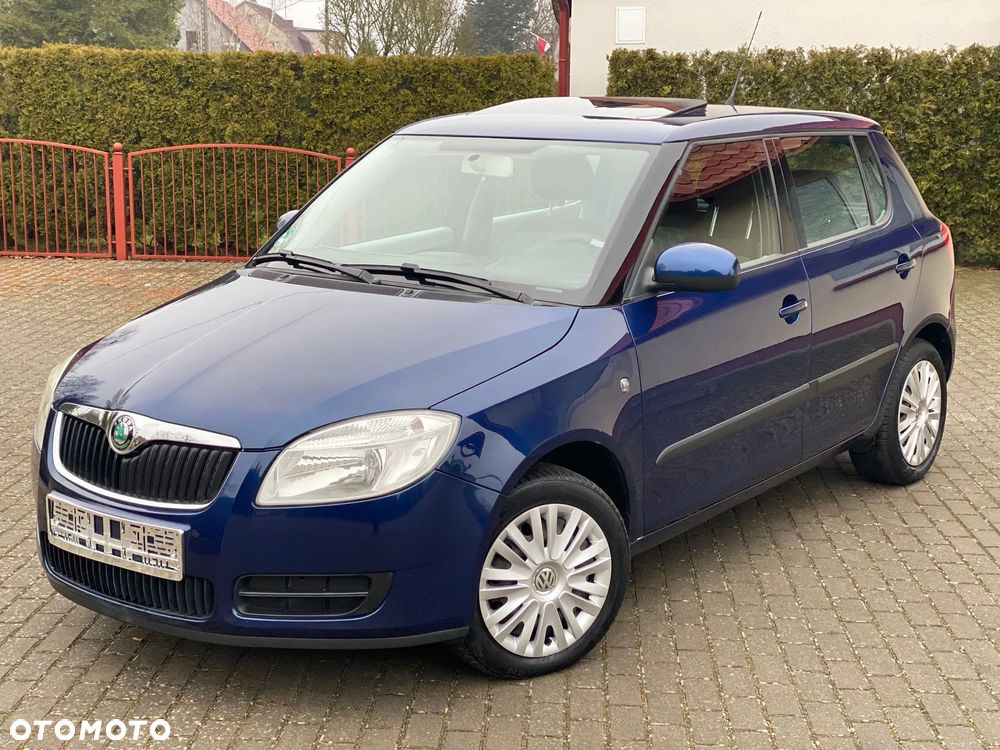 Skoda Fabia 1.2 HTP STYLE Edition - 40