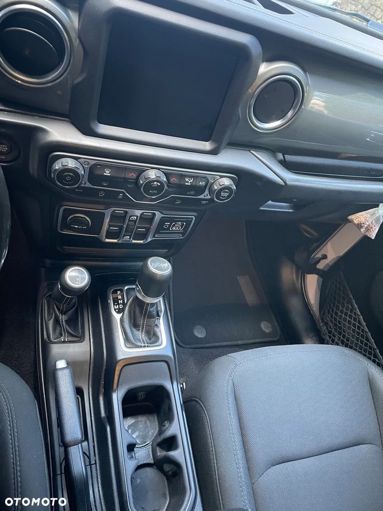 Jeep Wrangler 2.0 T-GDI Hardtop AWD Automatik Sahara - 18