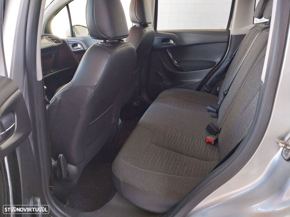 Citroën C3 1.2 PureTech Collection - 8
