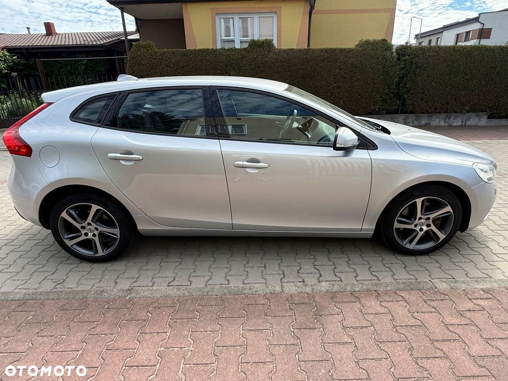 Volvo V40 T2 Drive-E Momentum - 5