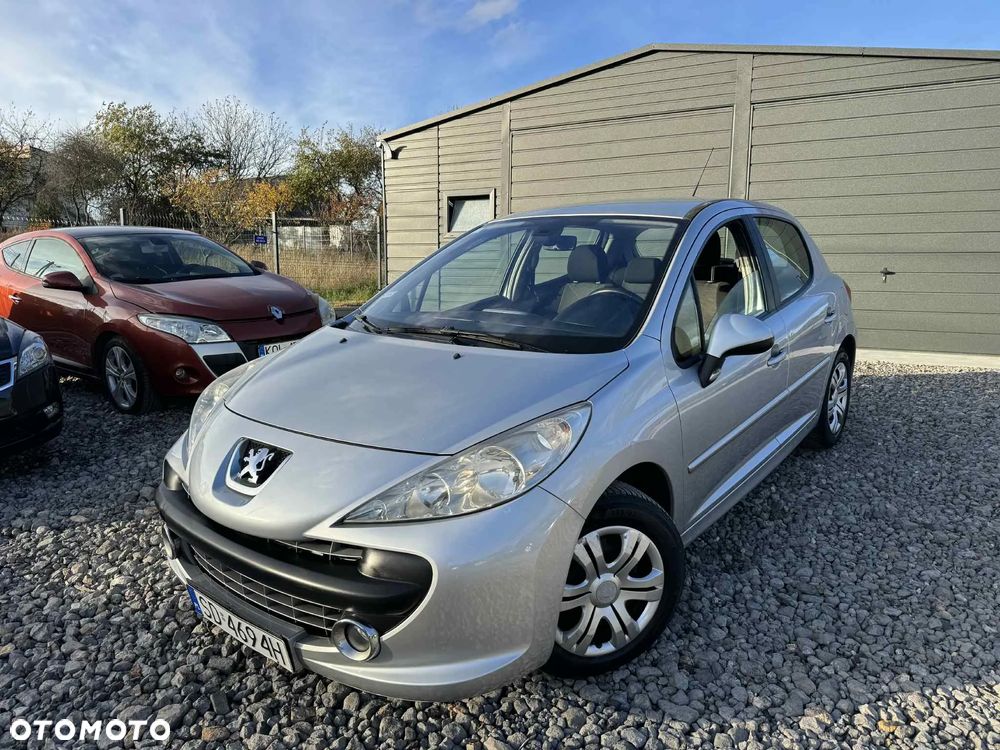 Peugeot 207 1.4 16V Presence - 1
