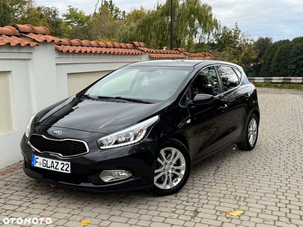 Kia Ceed - 6