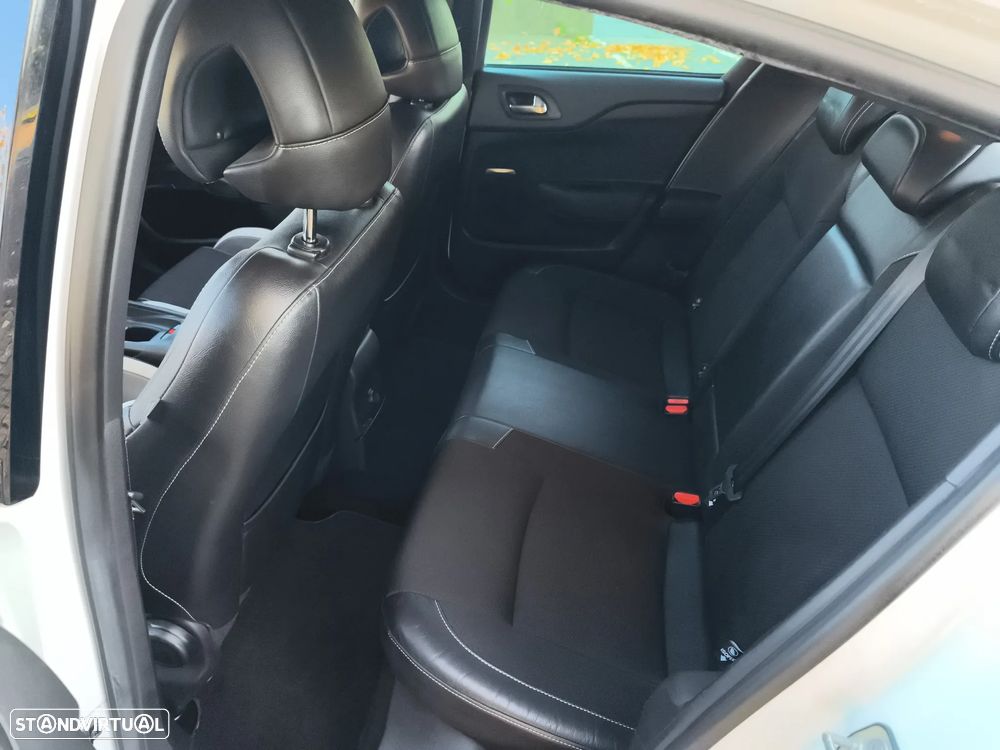 Citroën DS4 1.6 HDi So Chic - 56