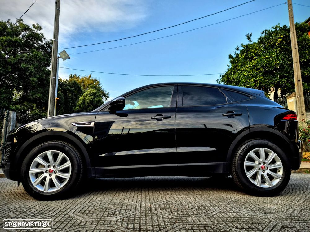 Jaguar E-Pace 2.0 i4D S - 13