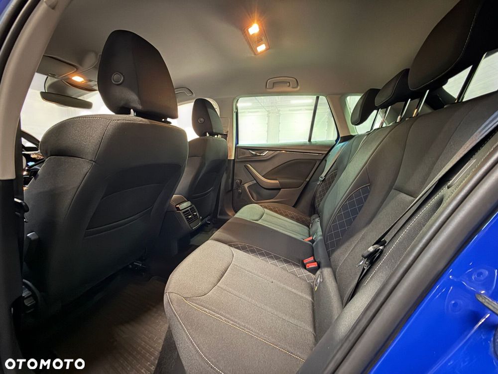 Skoda Kamiq 1.5 TSI Ambition DSG - 24