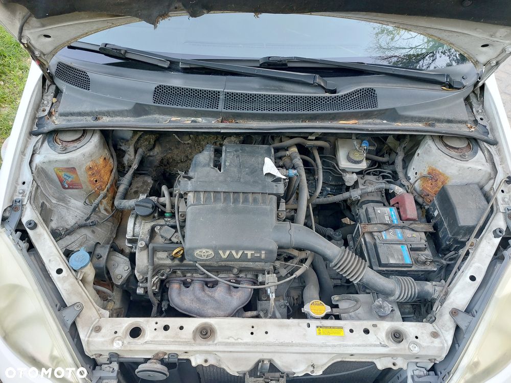 Toyota Yaris 1.0 Terra - 18