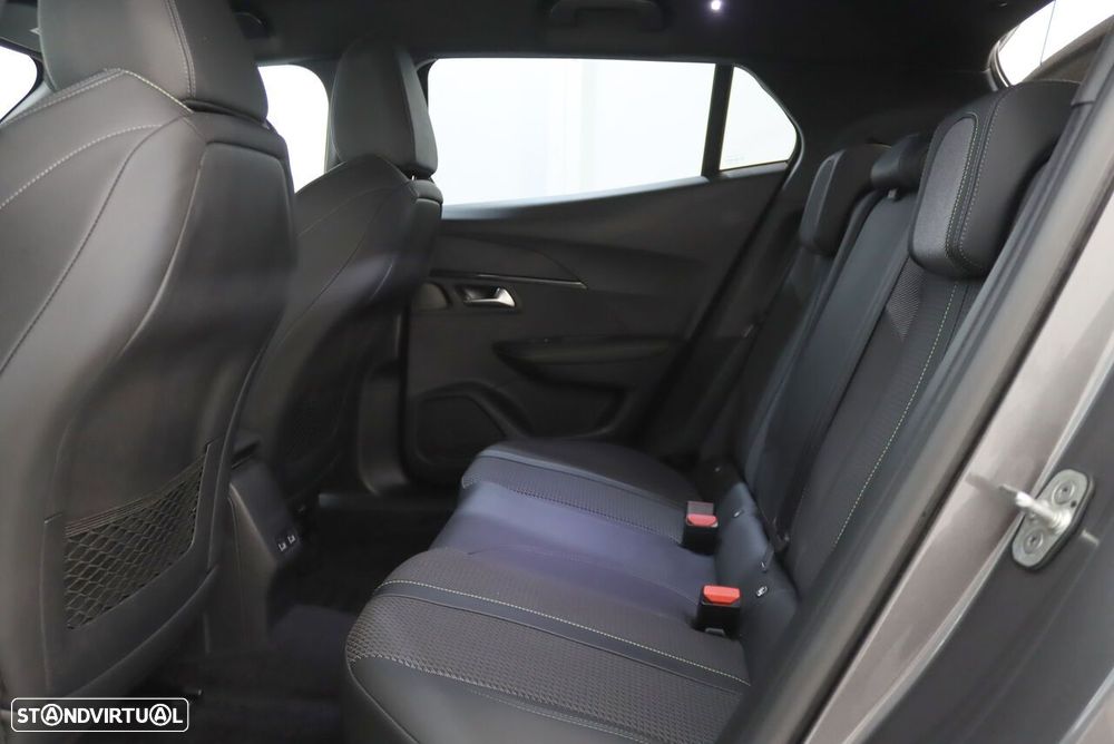Peugeot 2008 1.2 PureTech GT - 5