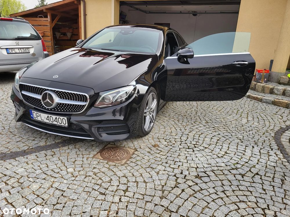 Mercedes-Benz Klasa E 400 Coupe 4-Matic 9G-TRONIC - 15