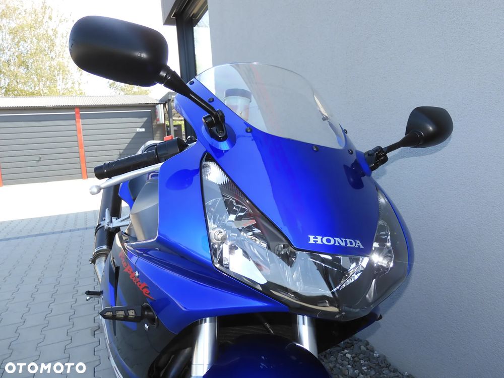 Honda CBR - 4