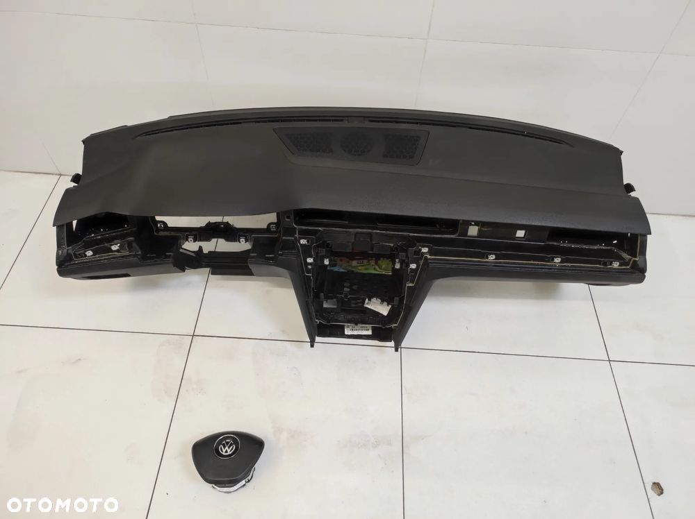 Deska konsola poduszki eu Volkswagen PASSAT B8 - 2