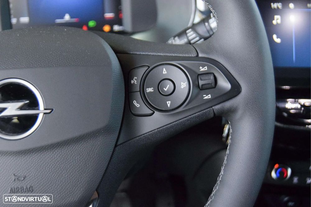 Opel Corsa 1.2 T GS - 21