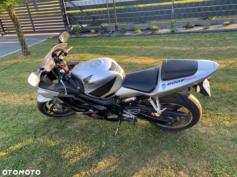 Honda CBR - 8