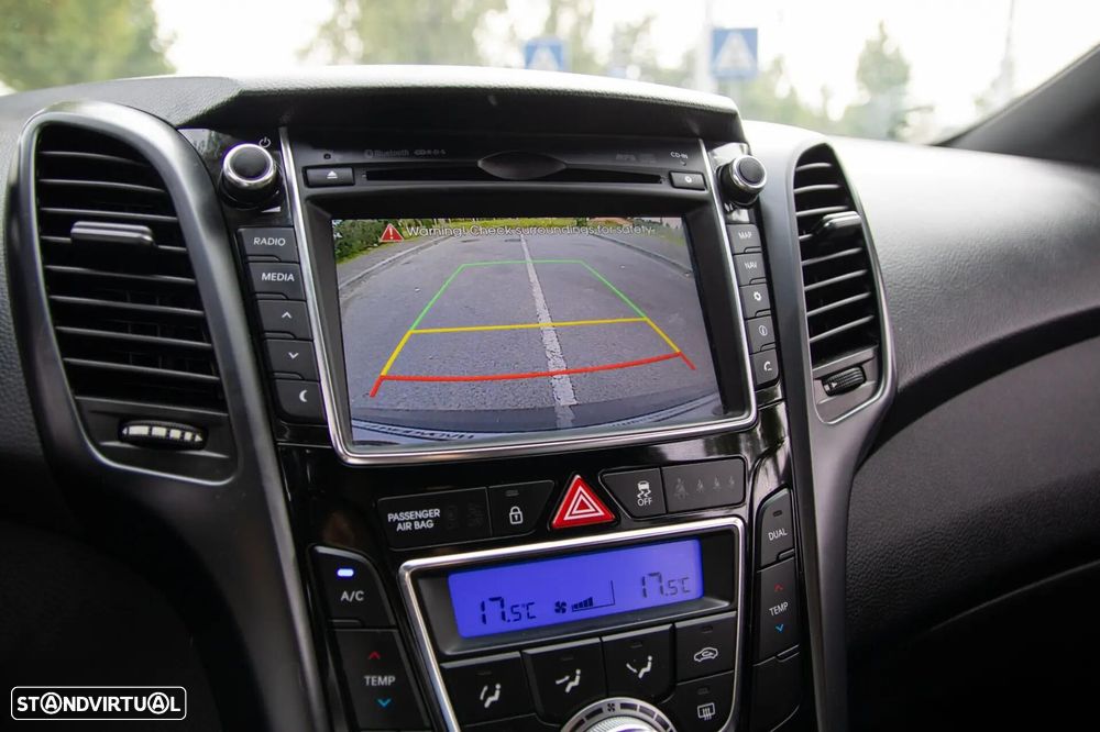 Hyundai i30 SW 1.6 CRDi GO! - 51