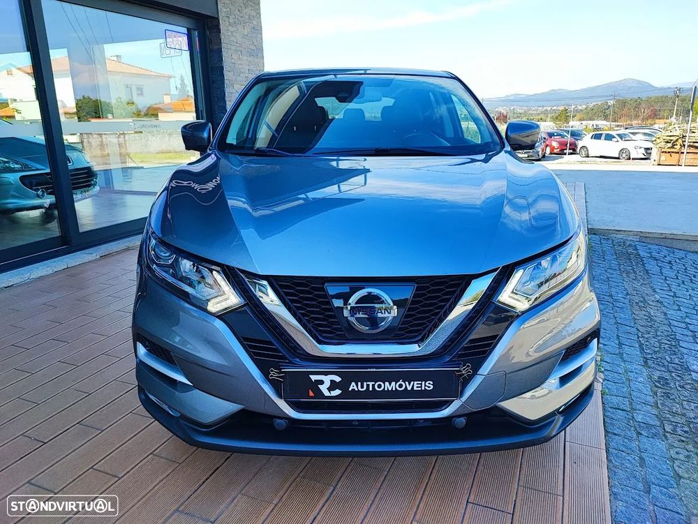 Nissan Qashqai 1.6 dCi Xtronic N-Connecta - 4