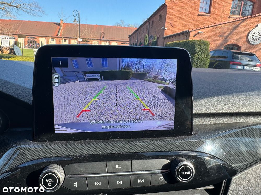 Ford Kuga 2.5 Duratec FHEV ST-LINE - 15