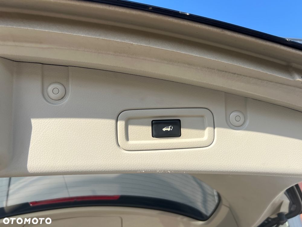 Nissan Murano 2.5 D Automatik Executive - 35