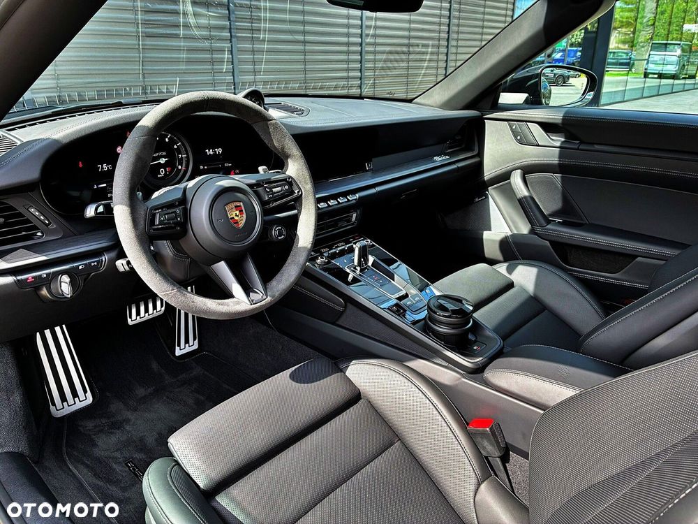 Porsche 911 - 21