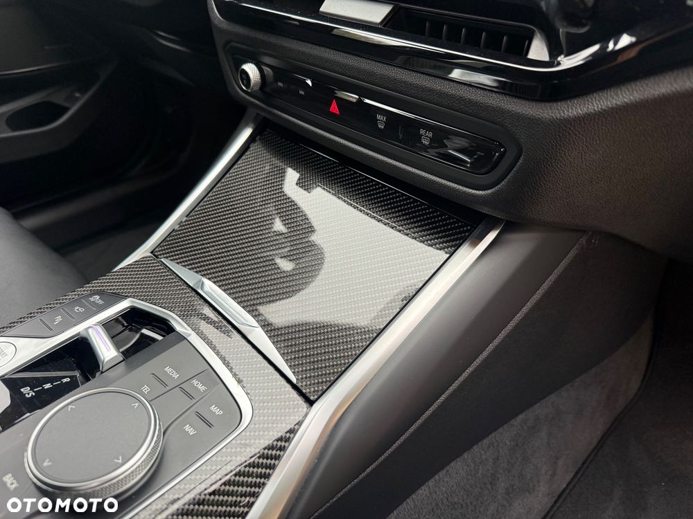 BMW Seria 3 M340d xDrive - 13