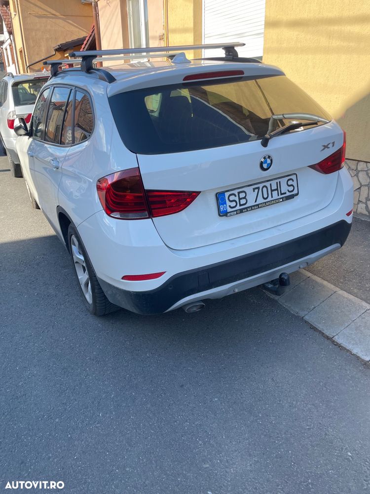 BMW X1 xDrive18d - 9